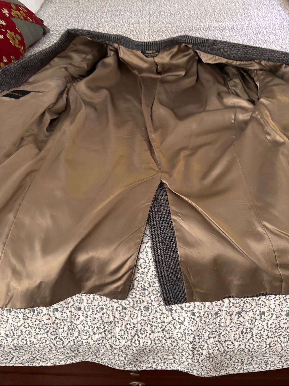 BARRISTER Jacket - Picture 7 of 13